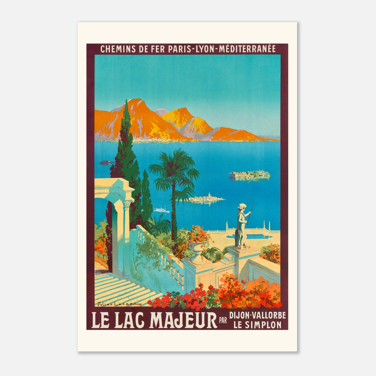 Lac Majeur - Le Simplon - Julien Lacaze - 1913 - Affiche vintage de voyage (40x60 cm). Une affiche de voyage vintage du Lac Majeur par le Simplon, datant de 1913, par Julien Lacaze, représentant une scène méditerranéenne avec des montagnes, un lac, une île et une villa.