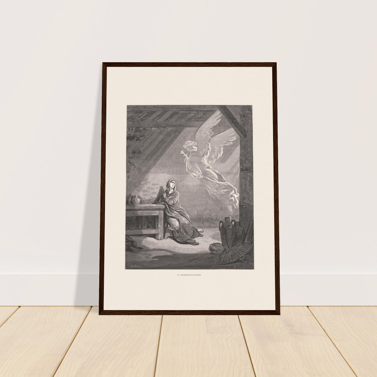 Antike Illustration Die Verkündigung von Gustave Doré. Illustration von Gustave Doré, die Verkündigung darstellend, bei der der Engel Gabriel Maria in einem Raum erscheint.
