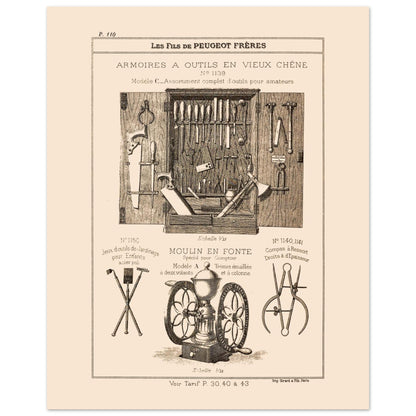 Armoires à outils en vieux chêne - reproduction d'un meuble artisanal du catalogue Peugeot Frères (40x50 cm). Gravure montrant une armoire ouverte remplie d'outils variés, ainsi que des jeux d'outils de jardinage pour enfants, un moulin et un compas.