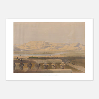 Vue de la chaîne libyenne de montagnes depuis Louxor - David Roberts (42x59,4 cm (A2)). Paysage du Nil avec la chaîne libyenne de montagnes en arrière-plan, des bateaux sur le fleuve et une balustrade ornée au premier plan.