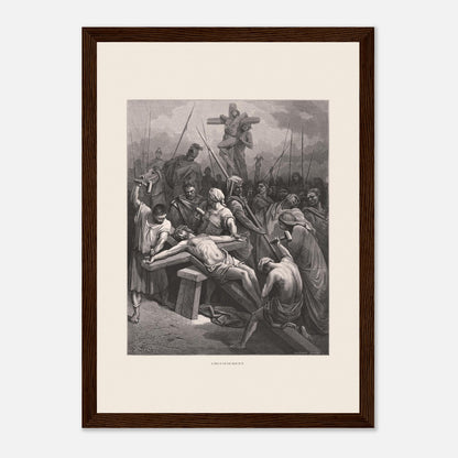 Le Crucifiement de Jésus, planche de Gustave Doré (21x29,7 cm (A4) / Cadre bois foncé). Estampe de Gustave Doré montrant le Crucifiement, avec Jésus cloué sur la croix, entouré de soldats et de spectateurs dans une scène dramatique.