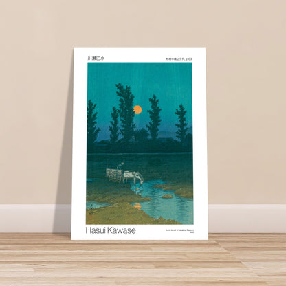 Estampe Lune du soir à Nakajima, Sapporo par Hasui Kawase. Reproduction d'une estampe japonaise de 1933 par Hasui Kawase, représentant un paysage nocturne avec une lune orangée, des arbres élancés, un cheval et une charrette près d'un point d'eau. Image d'illustration 8