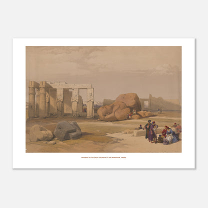 Fragment du grand colosse au Memnonium, Thèbes - David Roberts (50x70 cm). Lithographie ancienne montrant le fragment d'un grand colosse au Memnonium à Thèbes, avec des ruines de temples et des groupes de personnes.