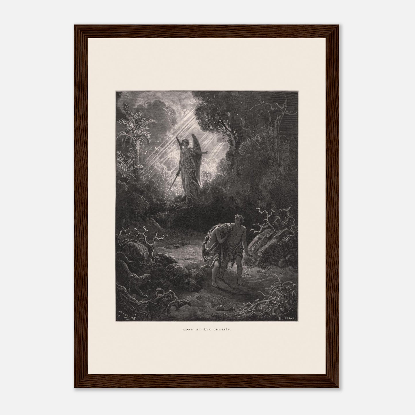 Planche ancienne Adam et Ève chassés du paradis par Gustave Doré (21x29,7 cm (A4) / Cadre bois foncé). Gravure de Gustave Doré représentant l'ange chassant Adam et Ève du jardin d'Éden, avec un ange armé d'une épée les guidant vers l'extérieur.