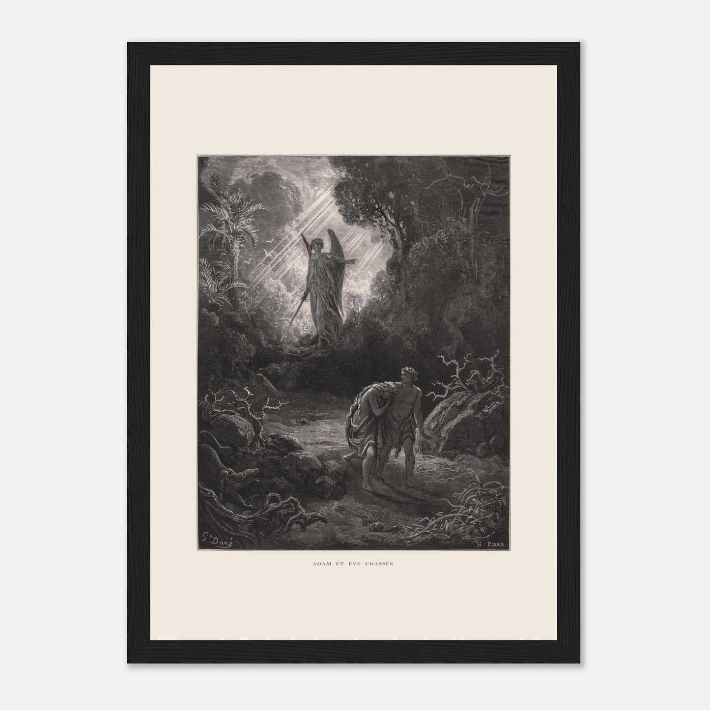 Planche ancienne Adam et Ève chassés du paradis par Gustave Doré (21x29,7 cm (A4) / Cadre noir). Gravure de Gustave Doré représentant l'ange chassant Adam et Ève du jardin d'Éden, avec un ange armé d'une épée les guidant vers l'extérieur.