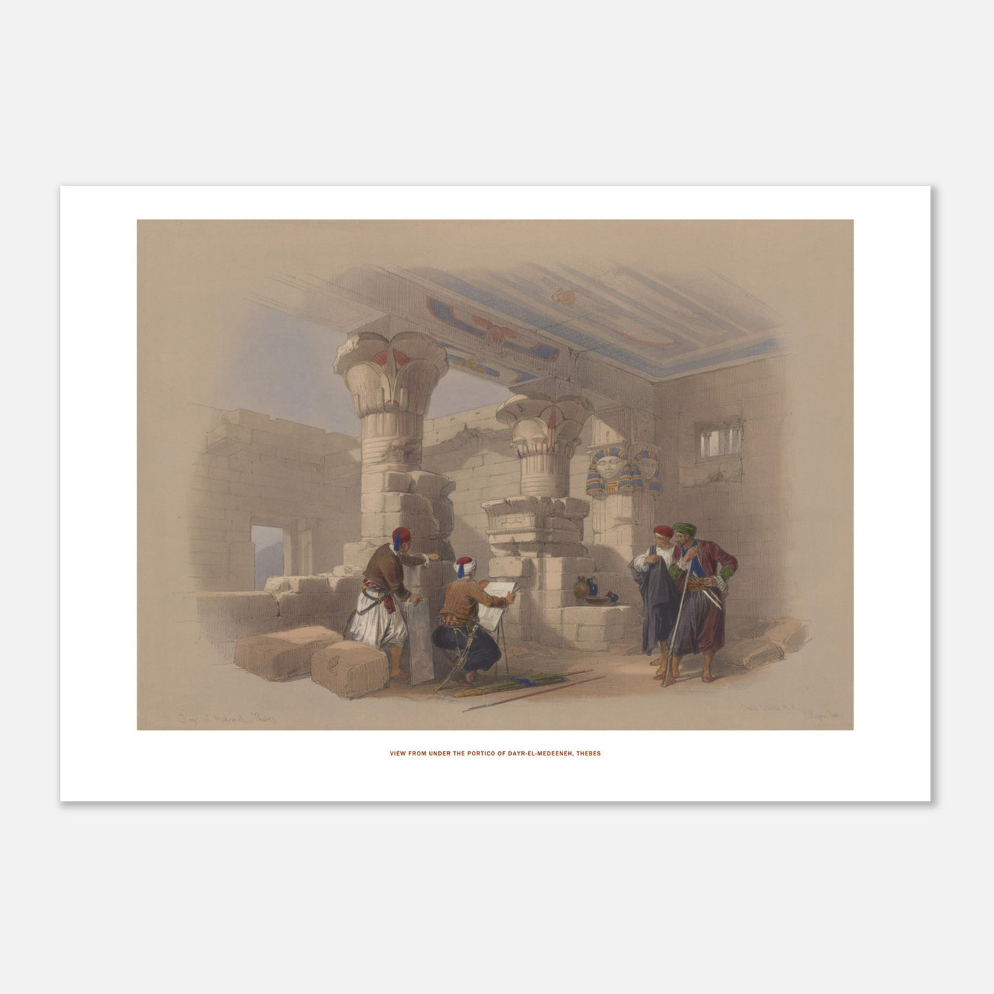 Planche ancienne : Vue sous le portique de Deir el-Médineh - David Roberts (42x59,4 cm (A2)). Lithographie ancienne représentant une vue sous le portique de Deir el-Médineh, avec des colonnes imposantes et des figures égyptiennes, par David Roberts.