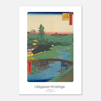 Gravure ancienne : Hiroo sur la rivière Furukawa, Hiroshige (21x29,7 cm (A4)). Estampe japonaise représentant un paysage verdoyant avec une rivière, un pont en bois, et des habitations.