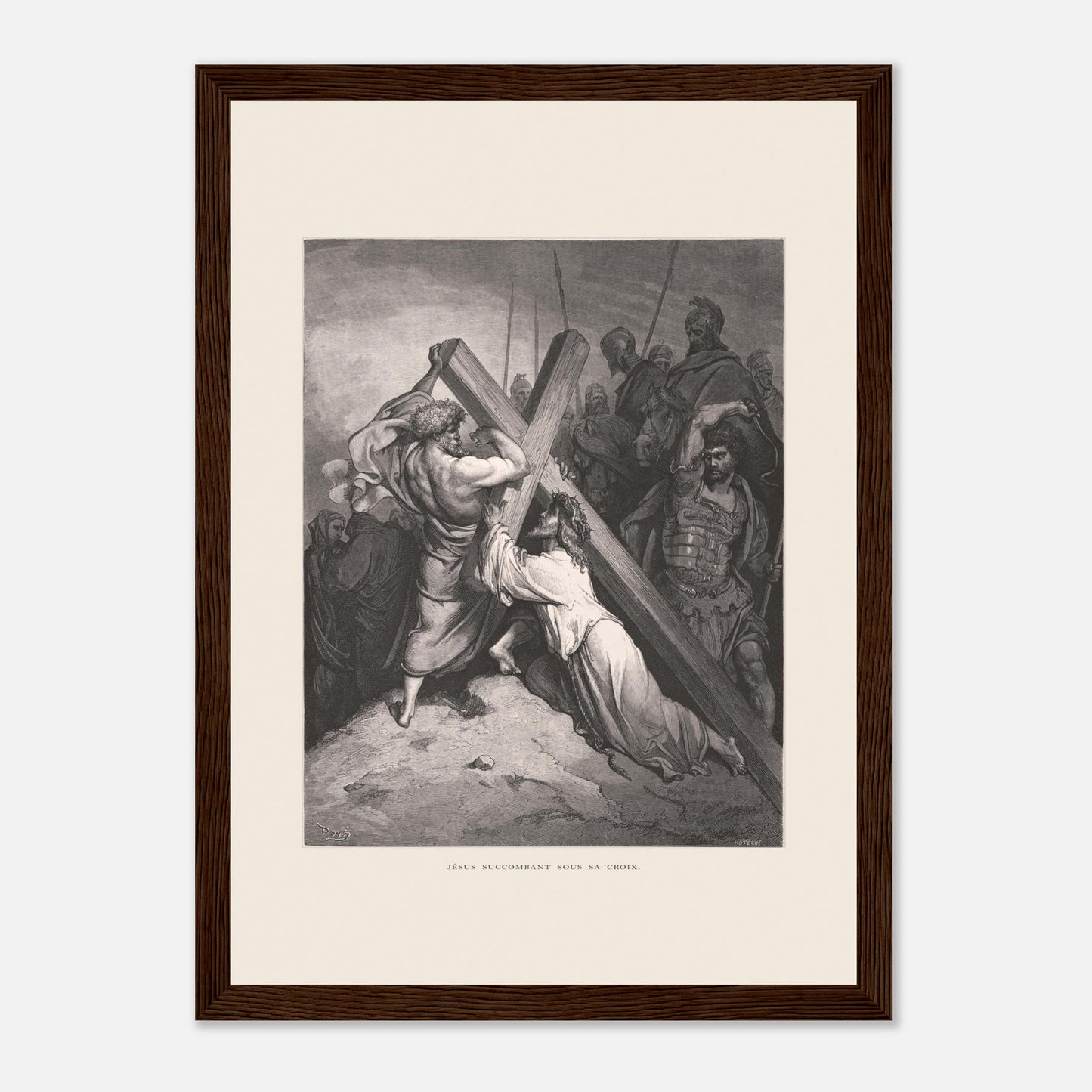 Reproduction gravure Jésus succombant sous sa croix Gustave Doré (21x29,7 cm (A4) / Cadre bois foncé). Gravure de Gustave Doré représentant Jésus portant sa croix, succombant sous son poids, entouré de soldats romains et de personnages.