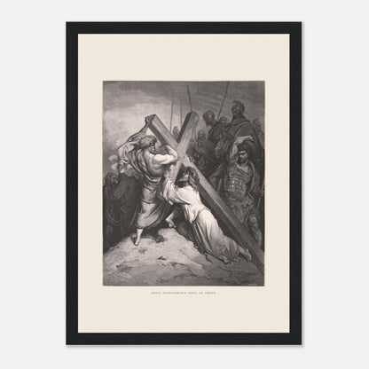 Reproduction gravure Jésus succombant sous sa croix Gustave Doré (21x29,7 cm (A4) / Cadre noir). Gravure de Gustave Doré représentant Jésus portant sa croix, succombant sous son poids, entouré de soldats romains et de personnages.