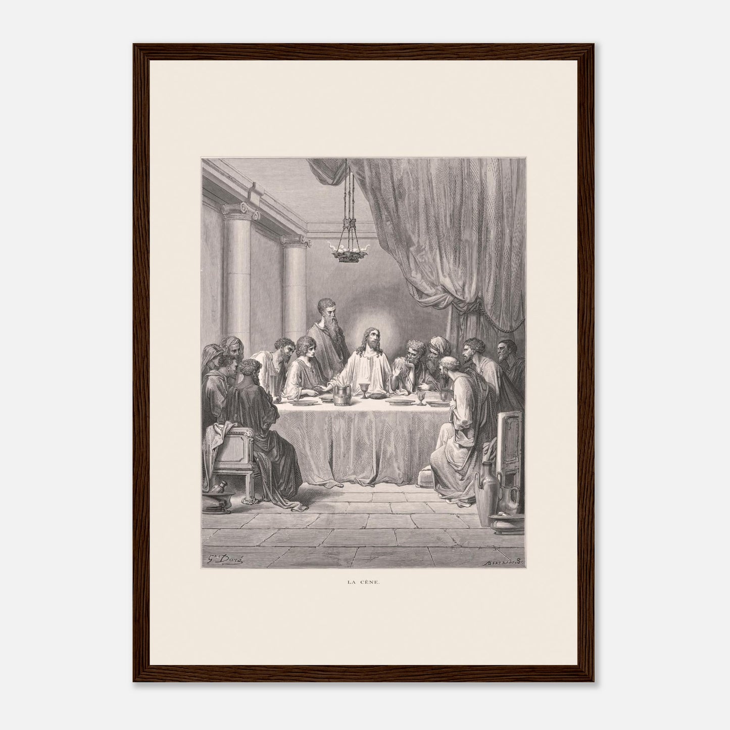 Planche ancienne : La Cène par Gustave Doré (29,7x42 cm (A3) / Cadre bois foncé). Gravure de Gustave Doré illustrant La Cène, avec Jésus et les douze apôtres assis autour d'une table dans un décor architectural classique.