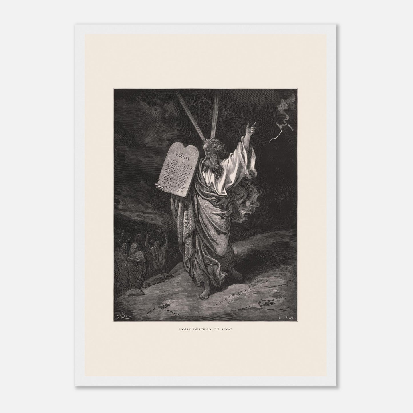 Moïse descendant du mont Sinaï, gravure de Gustave Doré (29,7x42 cm (A3) / Cadre blanc). Gravure ancienne de Gustave Doré représentant Moïse descendant du mont Sinaï, tenant les Dix Commandements et bénissant un groupe de personnes en contrebas, sous un ciel orageux.