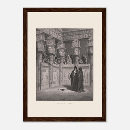 Planche ancienne Moïse devant Pharaon par Gustave Doré (21x29,7 cm (A4) / Cadre bois foncé). Illustration de Gustave Doré montrant Moïse et Aaron devant Pharaon, dans un temple égyptien orné de hiéroglyphes.