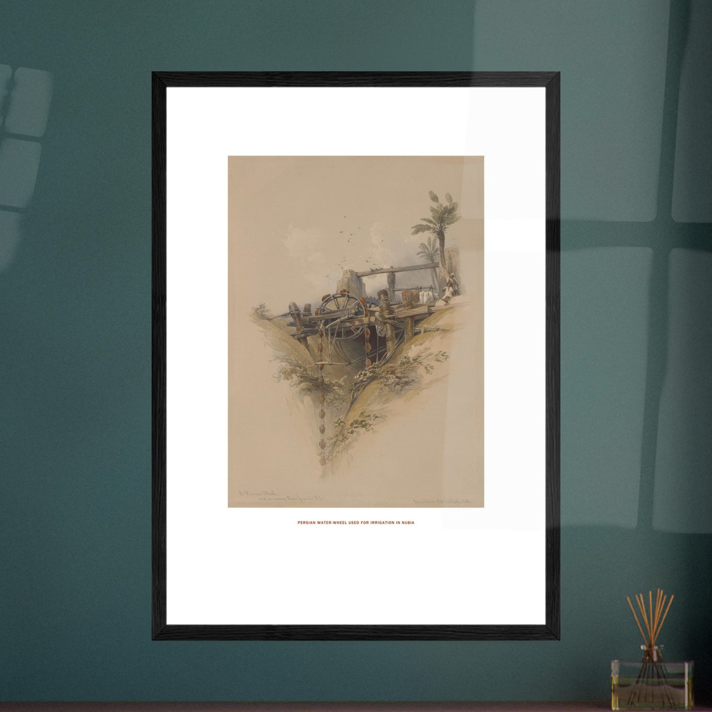 Planche ancienne : Noria perse pour l'irrigation en Nubie, par David Roberts. Lithographie représentant une noria persane utilisée pour l'irrigation, une roue à eau en bois avec des chaînes et des récipients, située dans un creux de terrain avec des palmiers. Image d'illustration 6