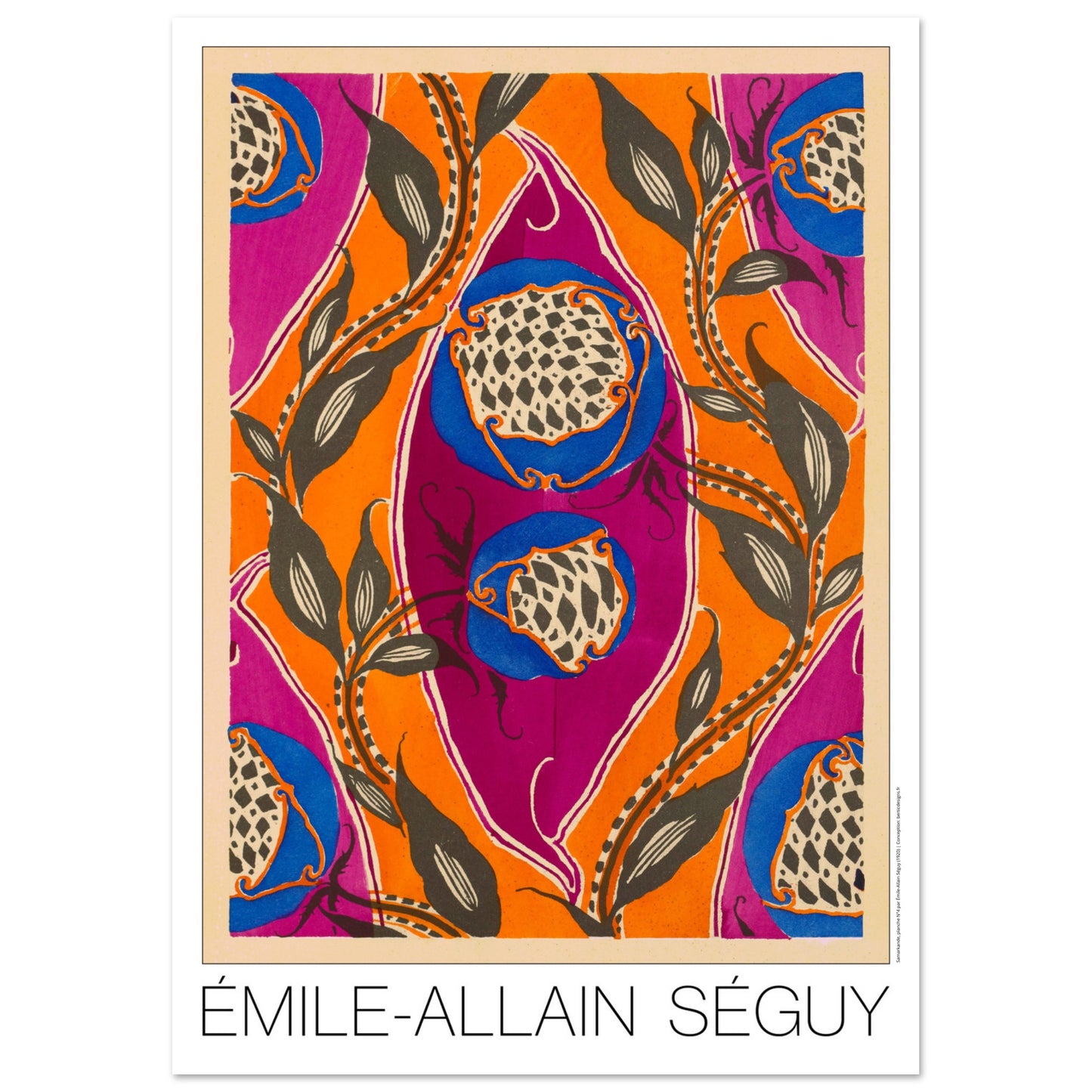 Planche Samarkande : motifs de fruits exotiques par E.A. Séguy (42x59,4 cm (A2)). Motifs de Samarkande par Émile-Allain Séguy : des formes florales bleues et des motifs végétaux sombres sur fond orange et fuchsia.