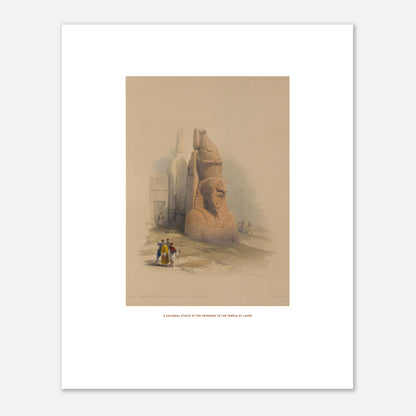 Planche ancienne : Statue colossale au temple de Louxor par David Roberts (40x50 cm). Lithographie ancienne représentant une statue colossale à l'entrée du temple de Louxor, avec quelques personnages au premier plan.
