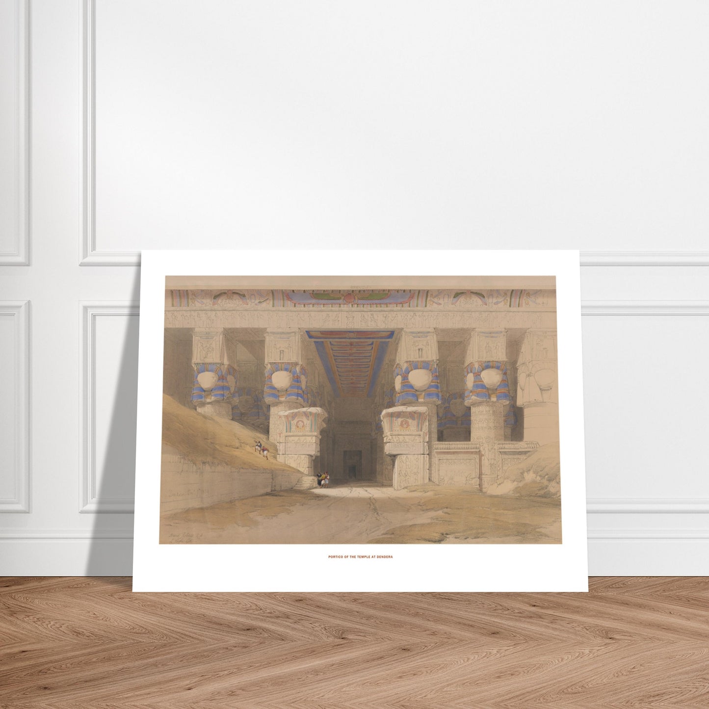 Planche ancienne : Portique du temple de Dendérah, David Roberts. Lithographie ancienne représentant le portique du temple de Dendérah avec ses colonnes monumentales, orné de hiéroglyphes et de peintures. Image d'illustration 7