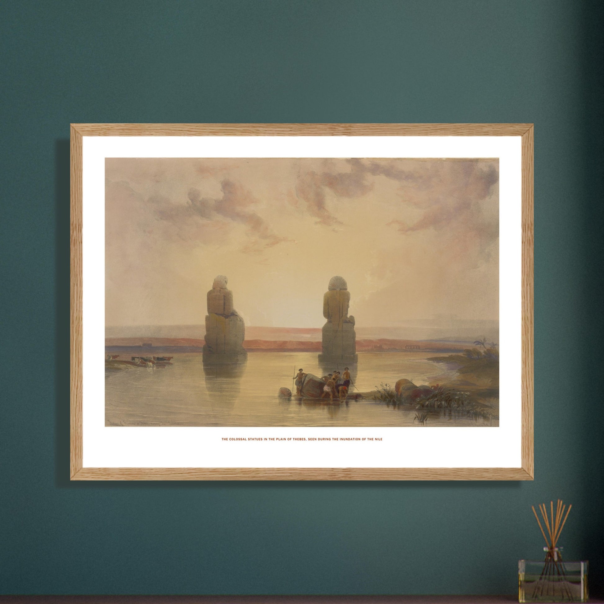 Planche des statues colossales dans la plaine de Thèbes - David Roberts. Lithographie ancienne représentant les statues colossales dans la plaine de Thèbes, vues pendant l'inondation du Nil, avec des bateaux et du bétail. Image d'illustration 7