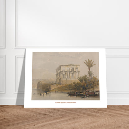 Gravure ancienne : Le temple hypaethre à Philæ - David Roberts. Lithographie ancienne du temple hypaethre à Philæ, vu sur une île avec des palmiers et des bateaux sur le Nil. Image d'illustration 6