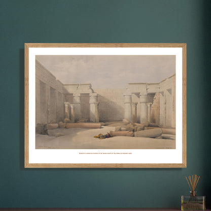Temple de Médinet Habou, lithographie ancienne de David Roberts. Lithographie ancienne montrant le temple de Médinet Abou dans la cour d'une église, avec des colonnes et des ruines. Image d'illustration 6