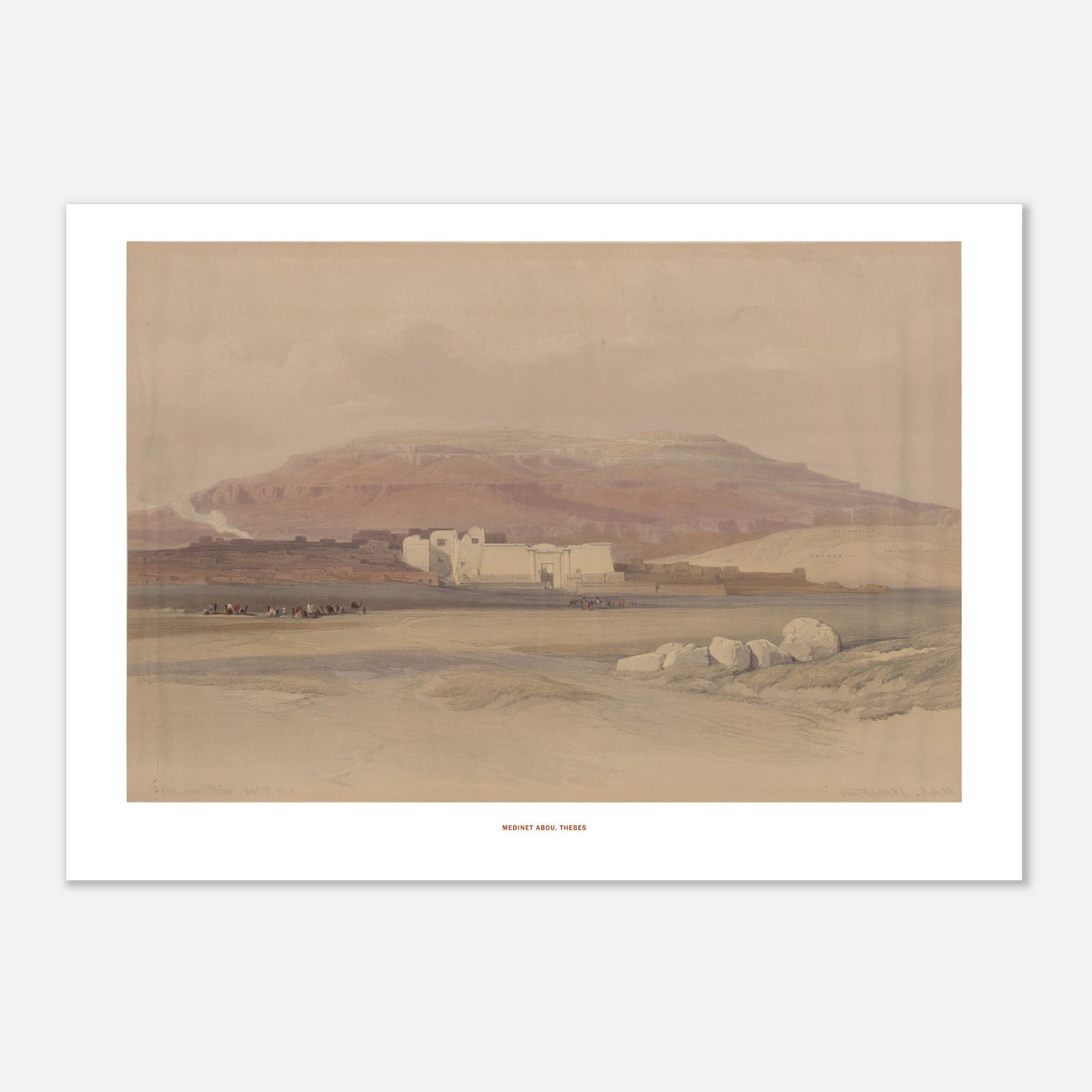 Vue du temple de Médinet Habou à Thèbes - David Roberts (42x59,4 cm (A2)). Lithographie ancienne montrant une vue d'ensemble du temple de Médinet Habou à Thèbes, avec des figures humaines et des animaux dans le paysage désertique.